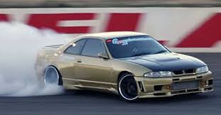 skyline r33