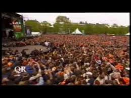 Queen - 2002-04-30: Museumplein, Amsterdam