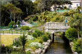 بعص الحدائق في لندل Bournemouth-gardens-3