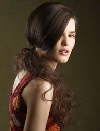 side ponytail