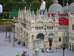 legoland shop