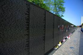vietnam veterans memorial wall