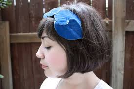 blue fascinator