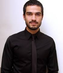http://t0.gstatic.com/images?q=tbn:E0n0vKMU2oWfZM:http://i2.esmas.com/2009/07/09/59315/alfonso-herrera-300x350.jpg