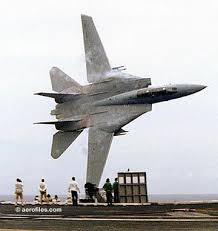 f 14 tomcat