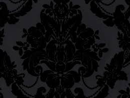 Model: Palais Black Velvet