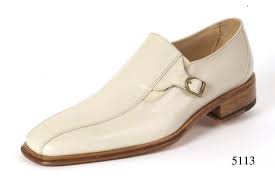 mens white shoe