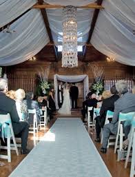damask aisle runner