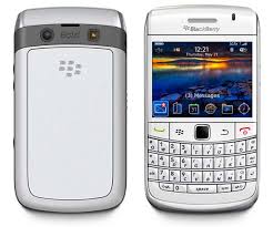 blackberry 9700 white