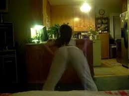 my hot babe dancing regueaton