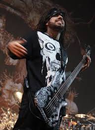 korn bass