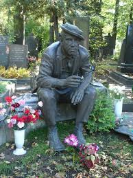 cemetery sculpture