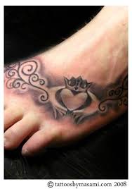 claddagh cross tattoo