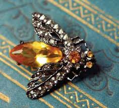bumble bee brooch
