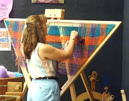 triangle loom