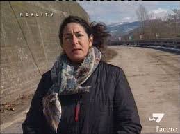 Qualcuno entra a casa di Silvia Resta. "Signora, non chiuda gli occhi. Lhanno voluta intimidire"