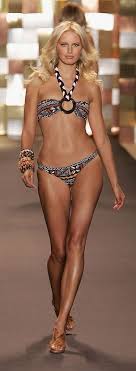 Karolina Kurkova fotos