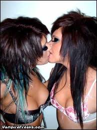 emo gils