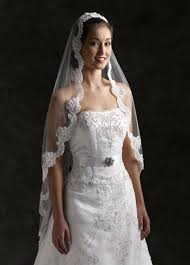 bridal mantilla