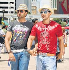 dostana
