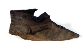 medieval shoe