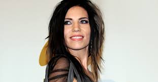 for photos of Skylar Grey)