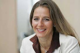 Christine Achten vom - univ_prof_achten_pfluegl