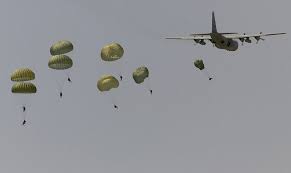 نكت محششييييين بالصور Paratroopers1tw2