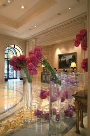 jeff leatham flower arrangements