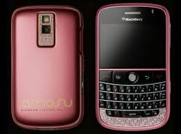 blackberry white bold 9700