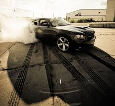 2008 dodge charger srt8