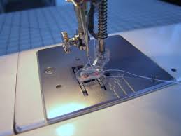 free motion quilting foot