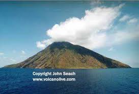 stromboli volcano