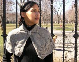 knit capelet