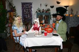 halloween alice in wonderland