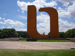 File:UAA Fuente.jpg