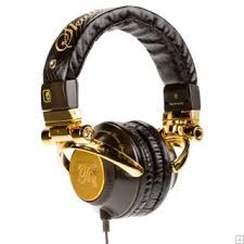 candy skull earphones
