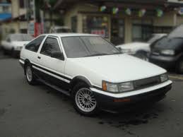 old toyota corolla