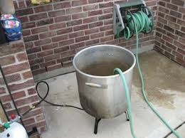 crawfish boil pots