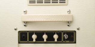 vox ac4