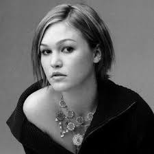 Julia Stiles Speaks on