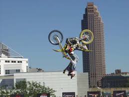 enduro riding