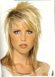 coupe de cheveux mi longue