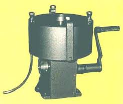hand centrifuge