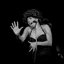 Shirley Bassey - Vehicle
