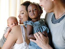 angelina jolie twins pics