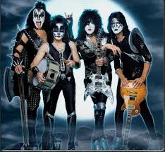 kiss pictures