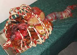 make cool halloween cake