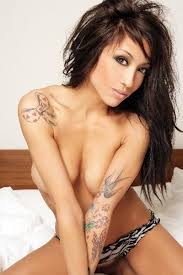 alie layus