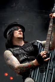 Synster Gates